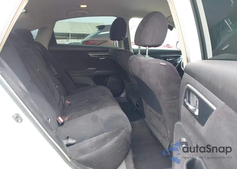 2013 Nissan Altima 2.5 Sv z USA, uszkodzony, nr VIN 1N4AL3AP8DN537187